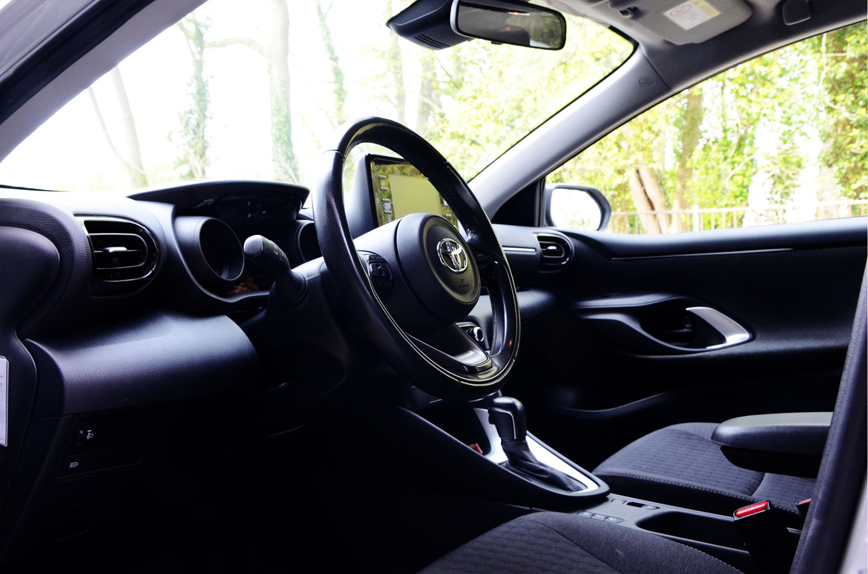 丰田 Yaris Dynamic - 图片9