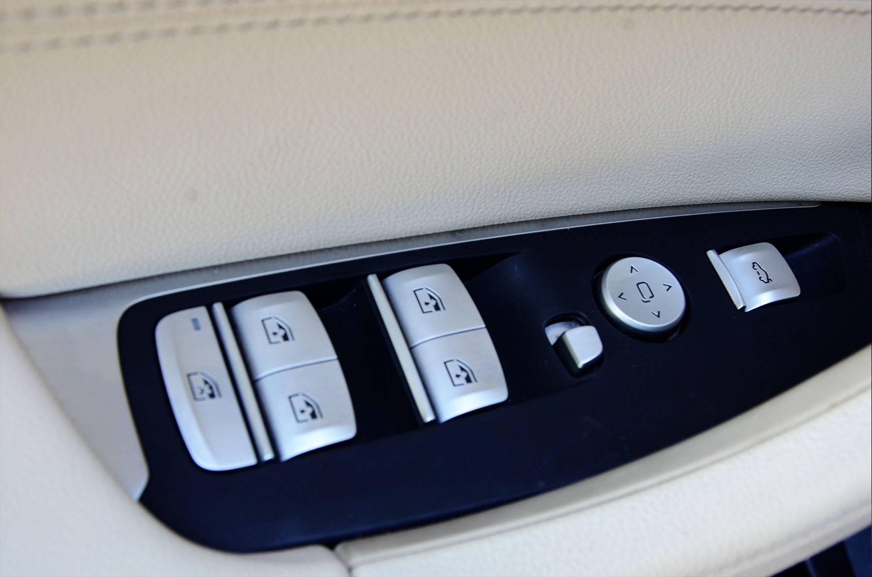 宝马 X3 xDrive30e - 图片11