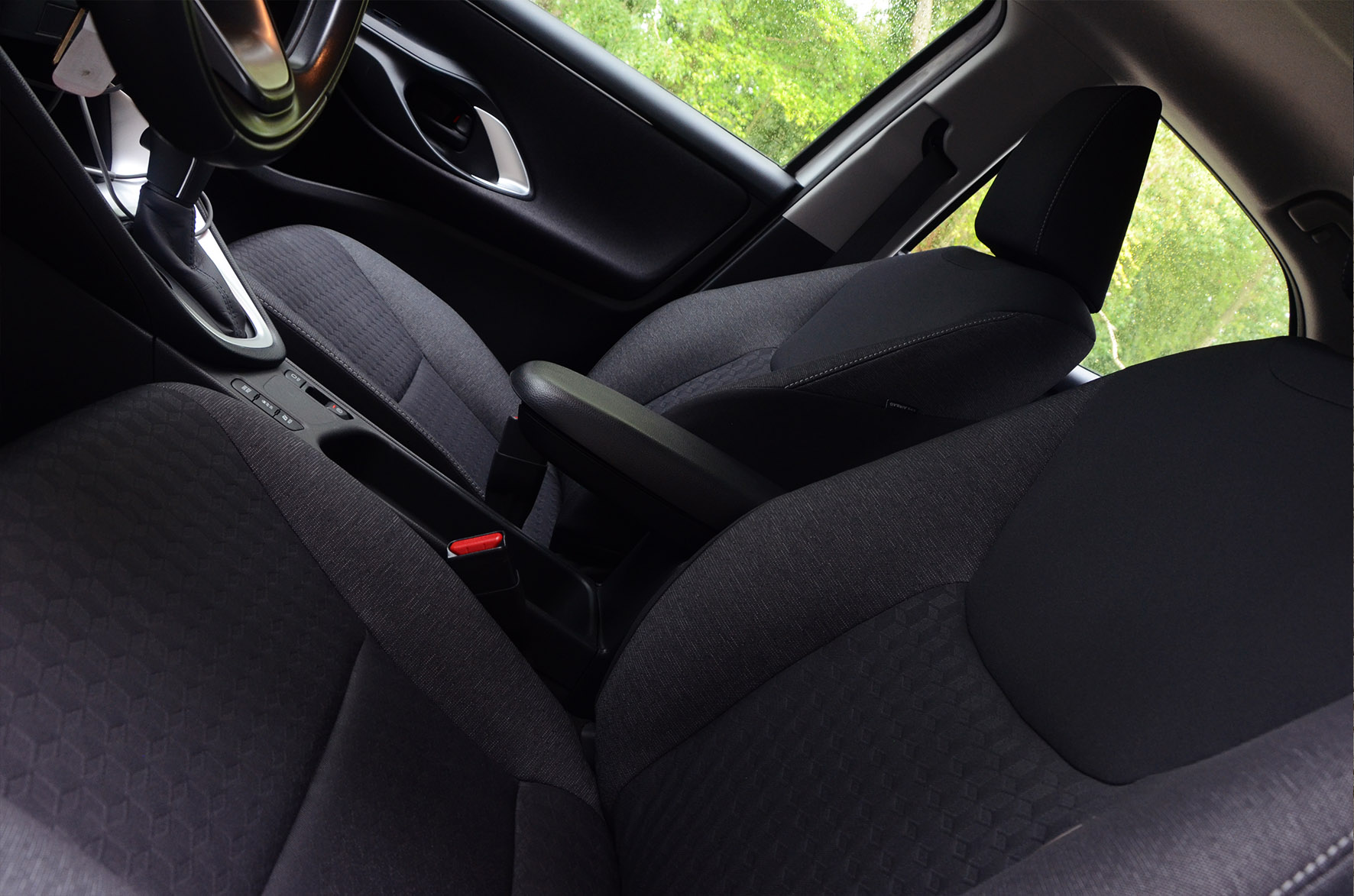 丰田 Yaris Active - 图片21