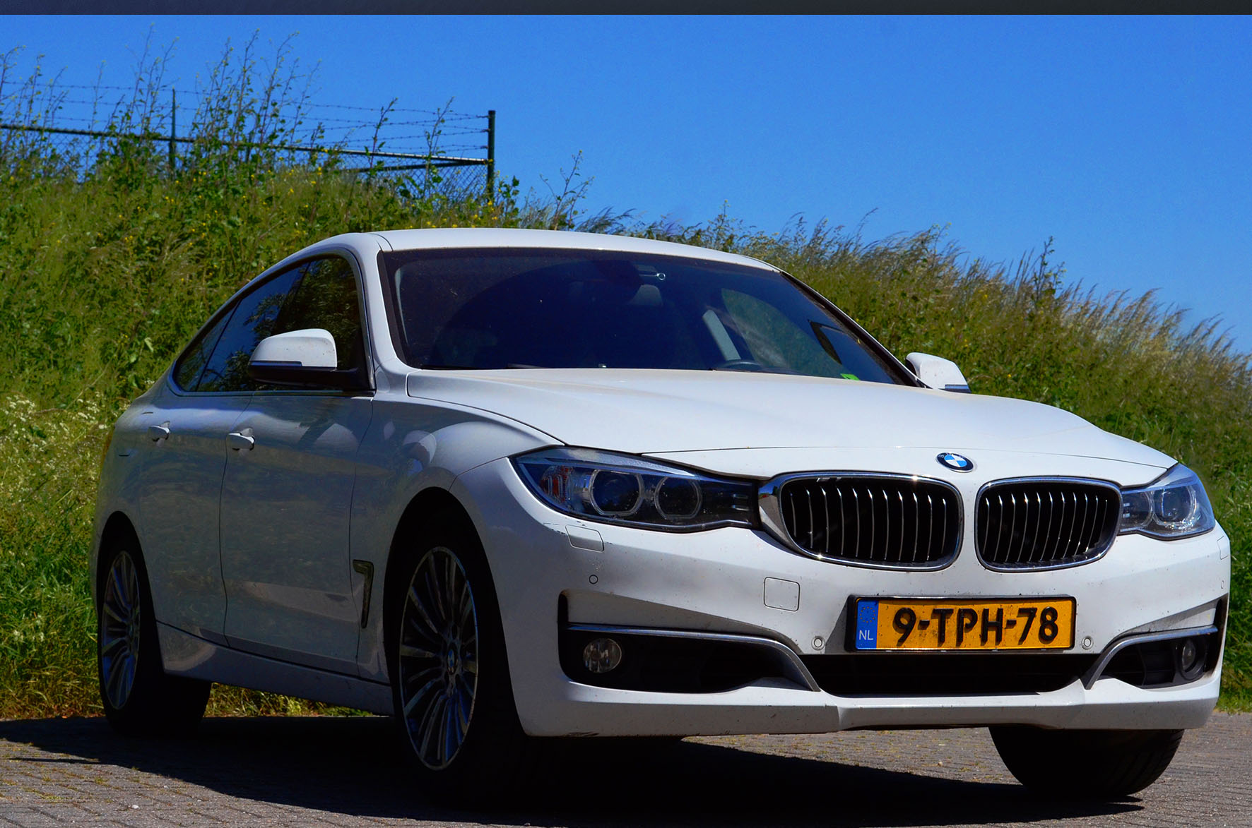 宝马BMW 3GT | 320i | 无框车门 | 超大空间 | 涡轮增压 3GT