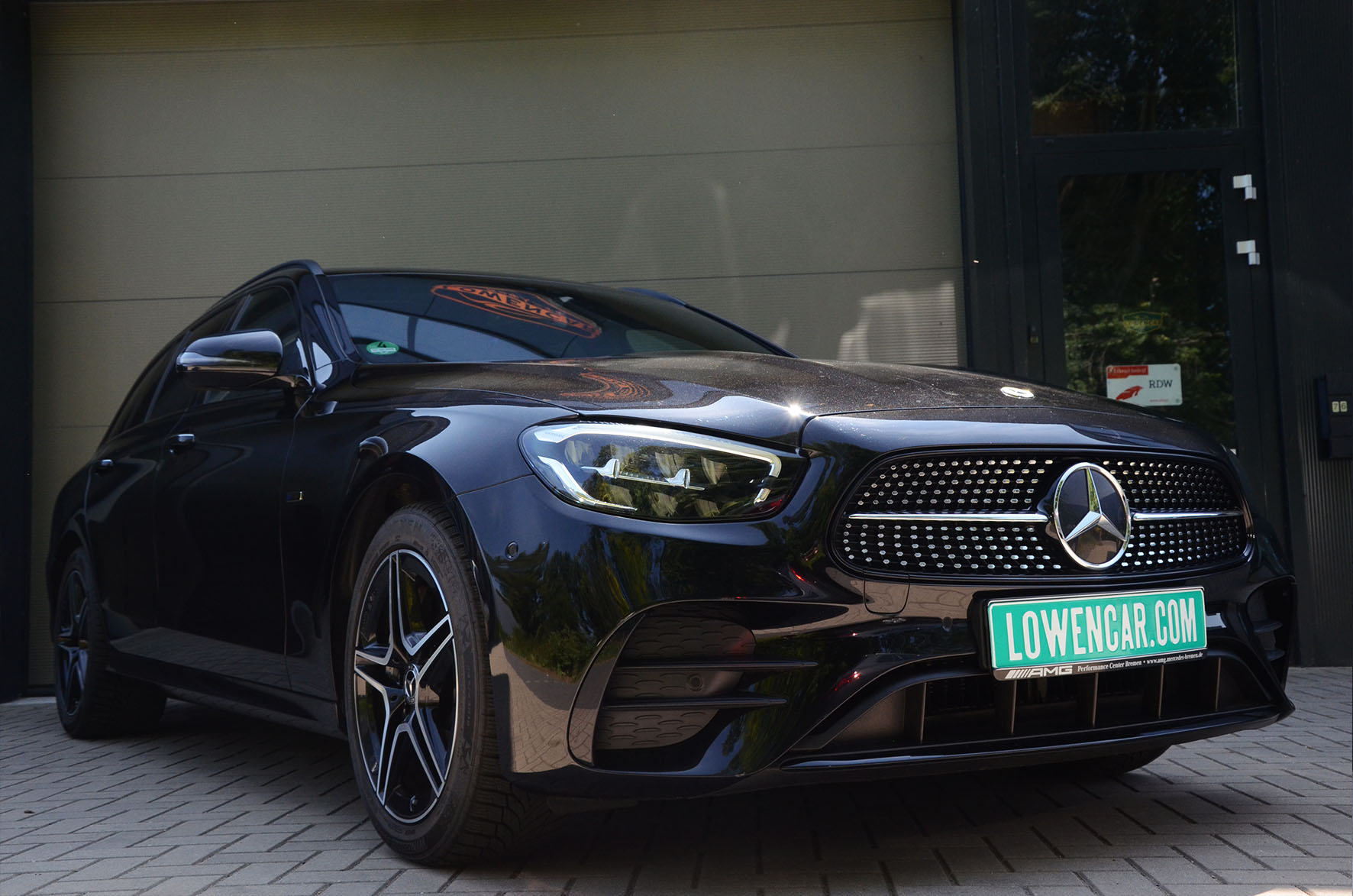 奔驰 300 e