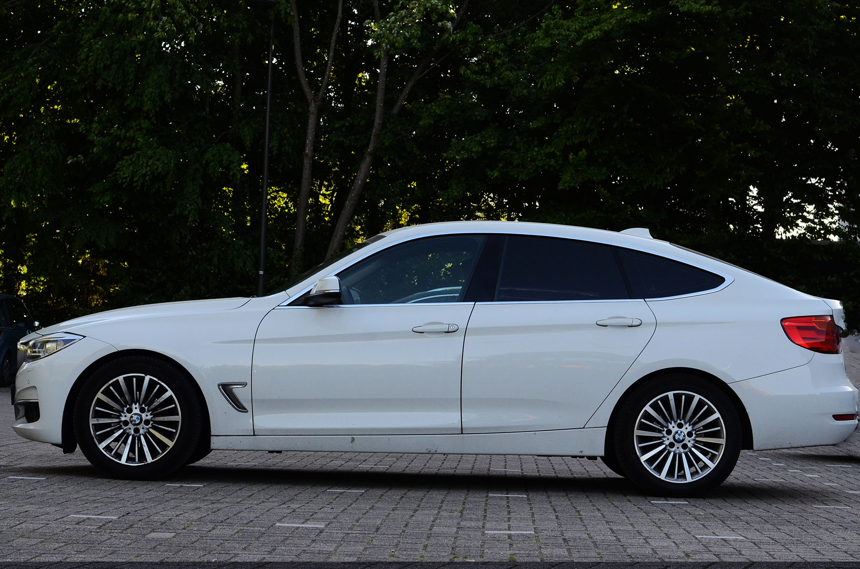 宝马 3GT - 图片4