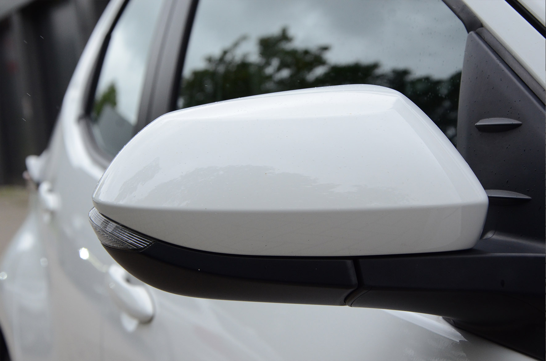 丰田 Yaris Active - 图片4