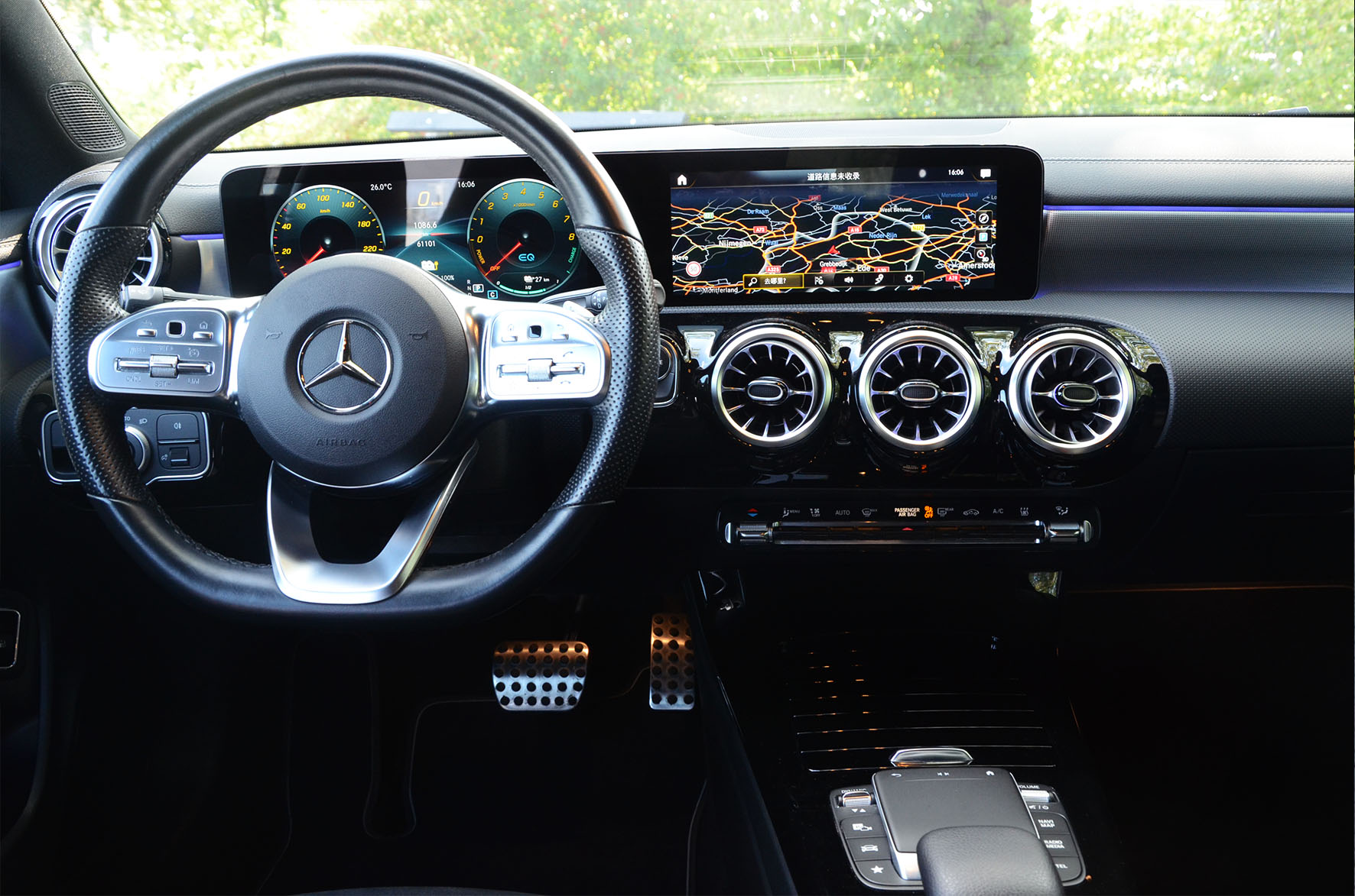 奔驰 CLA 250e - 图片13